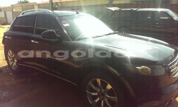 Comprar Usado Infiniti FX–Series Preto Carro em Luanda em Luanda Province
