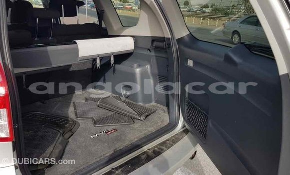 Comprar Importar Toyota RAV4 Outro Carro em Import - Dubai em Bengo Province Comprar Importar Toyota RAV4 Outro Carro em Import - Dubai em Bengo Province