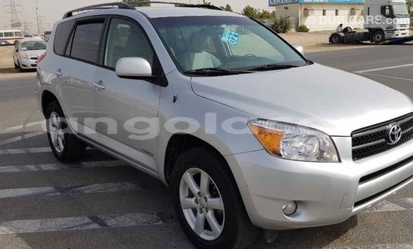 Comprar Importar Toyota RAV4 Outro Carro em Import - Dubai em Bengo Province Comprar Importar Toyota RAV4 Outro Carro em Import - Dubai em Bengo Province
