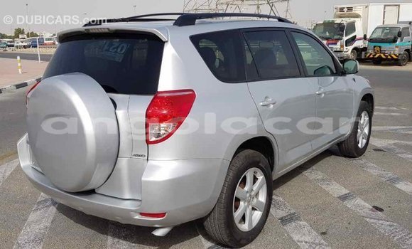 Comprar Importar Toyota RAV4 Outro Carro em Import - Dubai em Bengo Province Comprar Importar Toyota RAV4 Outro Carro em Import - Dubai em Bengo Province