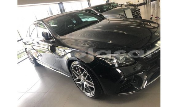 Buy Import Mercedes-Benz 190 Black Car in Import - Dubai in Bengo Province Buy Import Mercedes-Benz 190 Black Car in Import - Dubai in Bengo Province