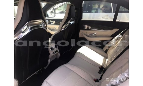 Comprar Importar Mercedes-Benz 190 Outro Carro em Import - Dubai em Bengo Province Comprar Importar Mercedes-Benz 190 Outro Carro em Import - Dubai em Bengo Province