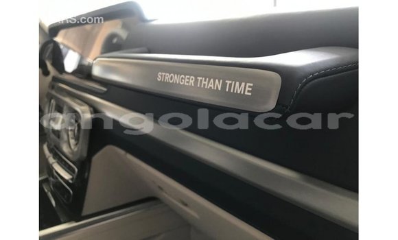 Comprar Importar Mercedes-Benz 190 Branco Carro em Import - Dubai em Bengo Province Comprar Importar Mercedes-Benz 190 Branco Carro em Import - Dubai em Bengo Province