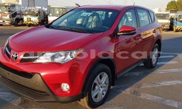 Comprar Importar Toyota RAV4 Vermelho Carro em Import - Dubai em Bengo Province Comprar Importar Toyota RAV4 Vermelho Carro em Import - Dubai em Bengo Province