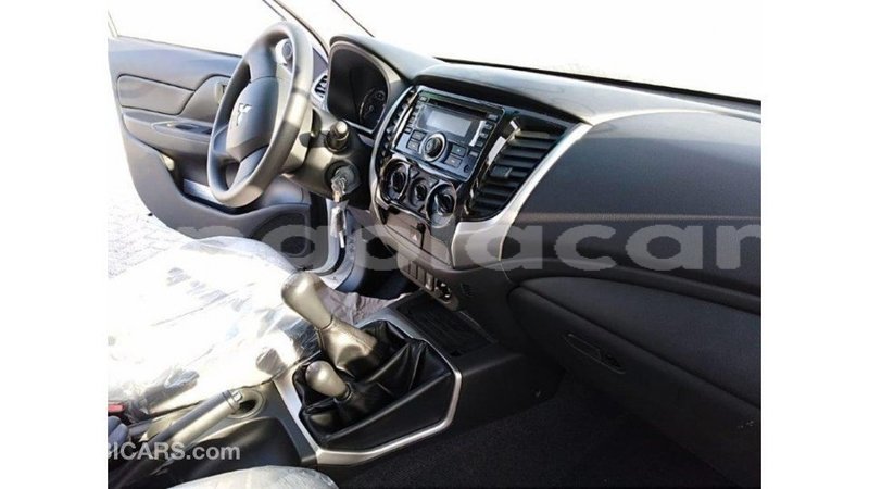 Big with watermark mitsubishi l200 bengo province import dubai 7682