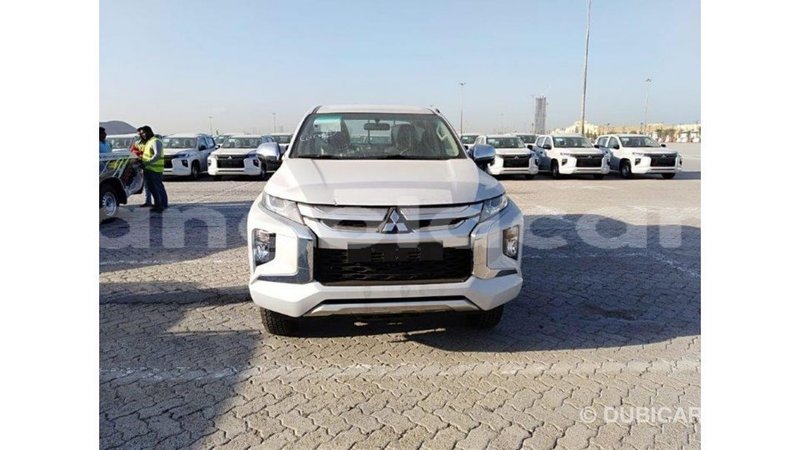 Big with watermark mitsubishi l200 bengo province import dubai 7682