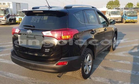 Comprar Importar Toyota RAV4 Preto Carro em Import - Dubai em Bengo Province Comprar Importar Toyota RAV4 Preto Carro em Import - Dubai em Bengo Province