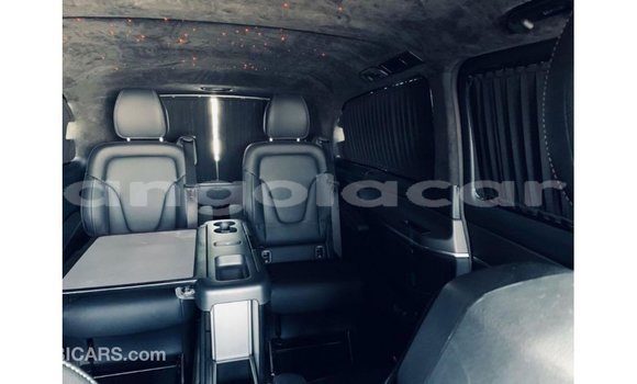 Comprar Importar Mercedes-Benz 250 Preto Carro em Import - Dubai em Bengo Province Comprar Importar Mercedes-Benz 250 Preto Carro em Import - Dubai em Bengo Province
