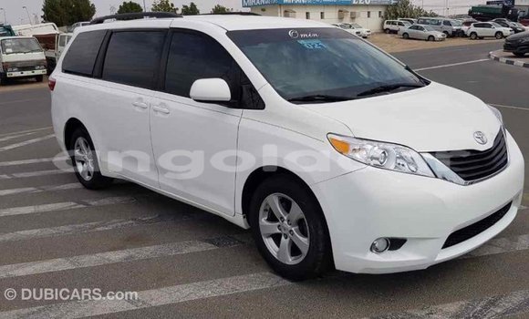 Comprar Importar Toyota Sienna Branco Carro em Import - Dubai em Bengo Province Comprar Importar Toyota Sienna Branco Carro em Import - Dubai em Bengo Province