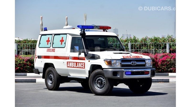 Big with watermark toyota land cruiser bengo province import dubai 7694