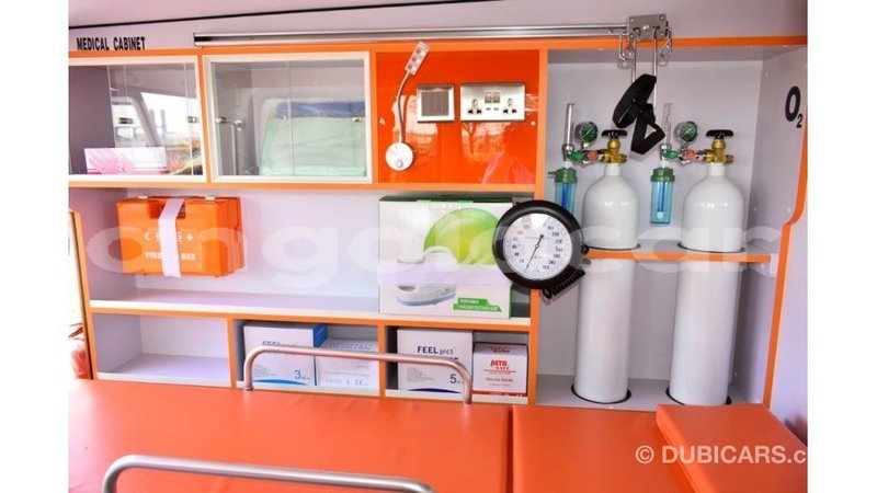 Big with watermark toyota land cruiser bengo province import dubai 7694