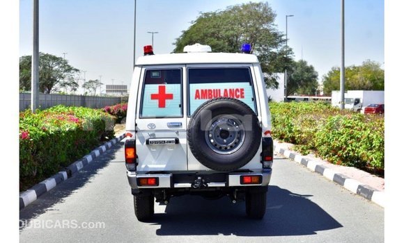 Buy Import Toyota Land Cruiser White Car in Import - Dubai in Bengo Province Buy Import Toyota Land Cruiser White Car in Import - Dubai in Bengo Province