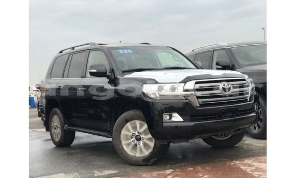 Comprar Importar Toyota Land Cruiser Preto Carro em Import - Dubai em Bengo Province Comprar Importar Toyota Land Cruiser Preto Carro em Import - Dubai em Bengo Province