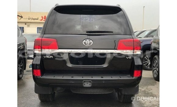 Comprar Importar Toyota Land Cruiser Preto Carro em Import - Dubai em Bengo Province Comprar Importar Toyota Land Cruiser Preto Carro em Import - Dubai em Bengo Province