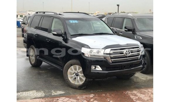 Comprar Importar Toyota Land Cruiser Preto Carro em Import - Dubai em Bengo Province Comprar Importar Toyota Land Cruiser Preto Carro em Import - Dubai em Bengo Province