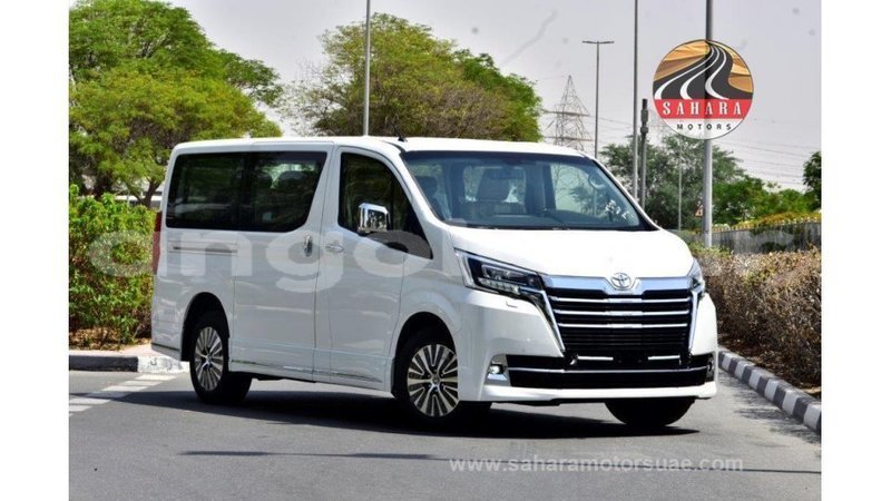 Big with watermark toyota granvia bengo province import dubai 7704