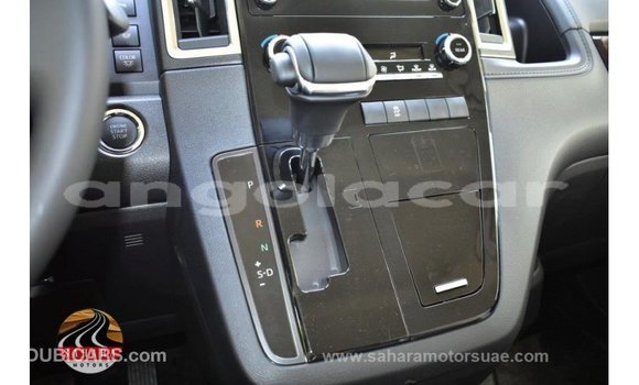 Buy Import Toyota Granvia White Car in Import - Dubai in Bengo Province Buy Import Toyota Granvia White Car in Import - Dubai in Bengo Province