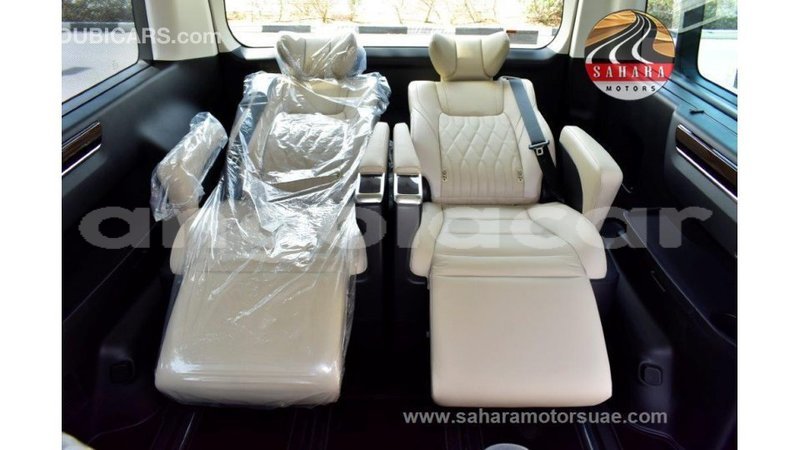 Big with watermark toyota granvia bengo province import dubai 7704