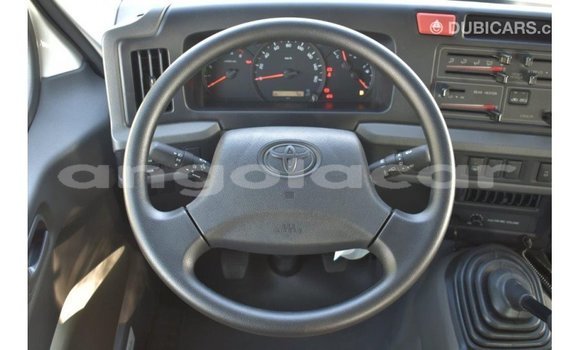 Buy Import Toyota Coaster White Car in Import - Dubai in Bengo Province Buy Import Toyota Coaster White Car in Import - Dubai in Bengo Province