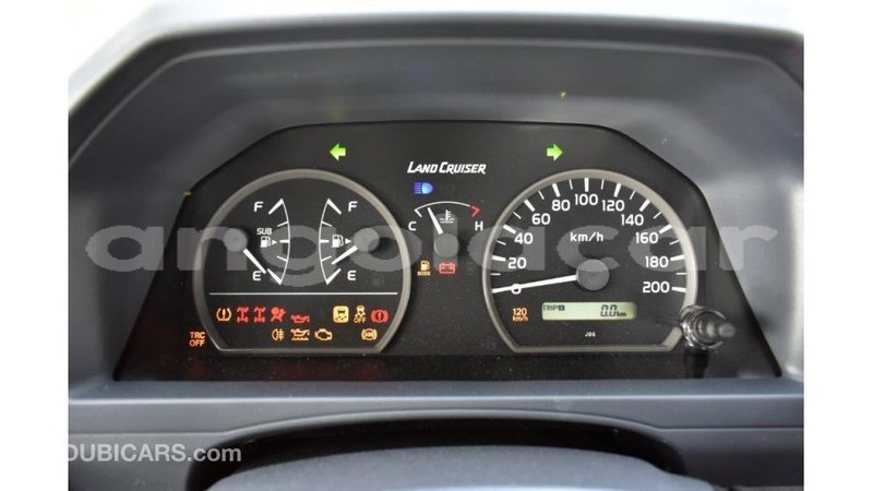 Big with watermark toyota land cruiser bengo province import dubai 7706