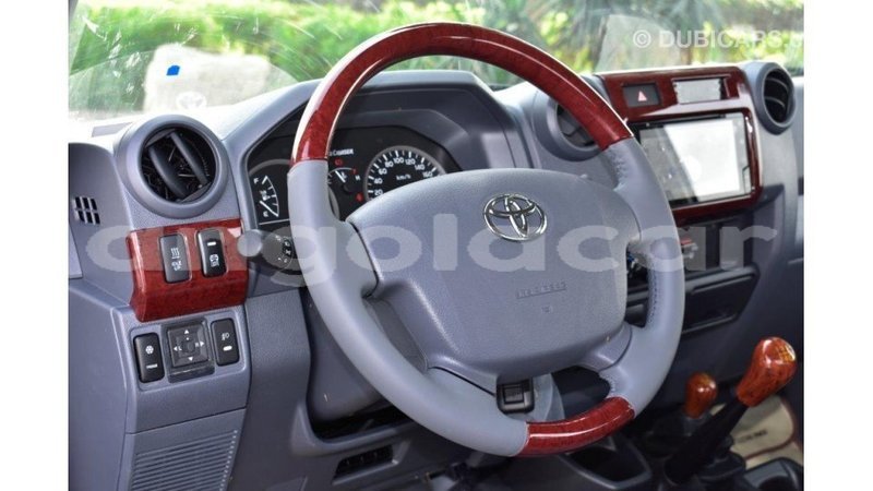 Big with watermark toyota land cruiser bengo province import dubai 7706