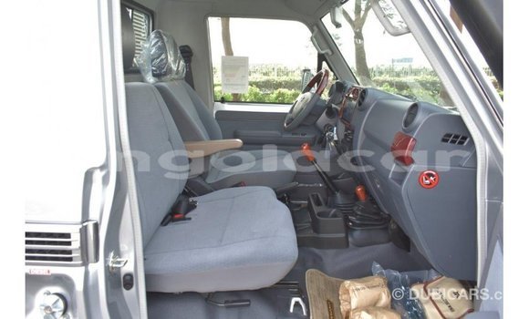 Buy Import Toyota Land Cruiser Other Car in Import - Dubai in Bengo Province Buy Import Toyota Land Cruiser Other Car in Import - Dubai in Bengo Province