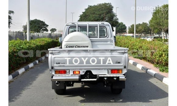 Buy Import Toyota Land Cruiser Other Car in Import - Dubai in Bengo Province Buy Import Toyota Land Cruiser Other Car in Import - Dubai in Bengo Province