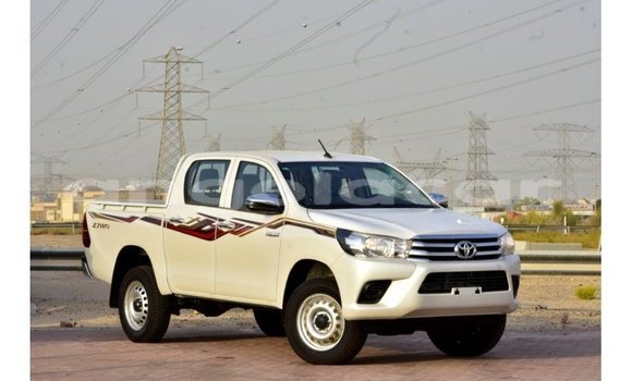 Buy Import Toyota Hilux White Car in Import - Dubai in Bengo Province Buy Import Toyota Hilux White Car in Import - Dubai in Bengo Province