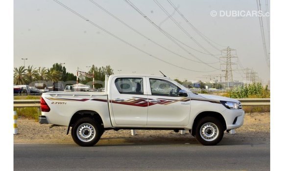 Buy Import Toyota Hilux White Car in Import - Dubai in Bengo Province Buy Import Toyota Hilux White Car in Import - Dubai in Bengo Province