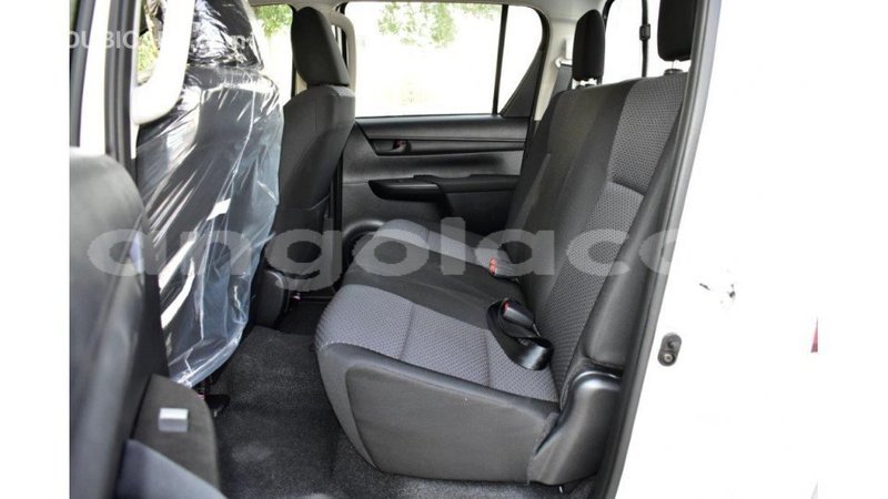 Big with watermark toyota hilux bengo province import dubai 7708