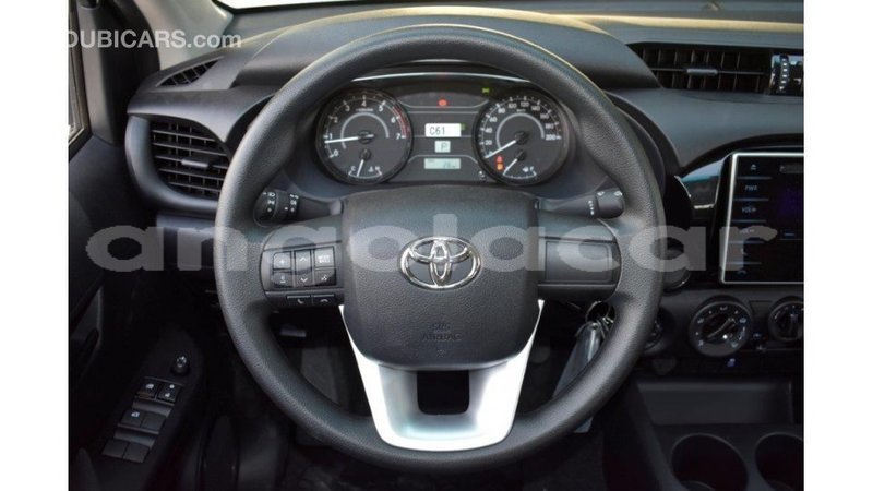 Big with watermark toyota hilux bengo province import dubai 7708