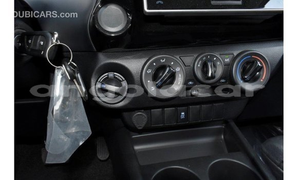 Buy Import Toyota Hilux White Car in Import - Dubai in Bengo Province Buy Import Toyota Hilux White Car in Import - Dubai in Bengo Province