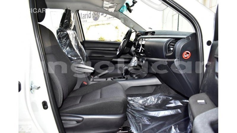 Big with watermark toyota hilux bengo province import dubai 7708