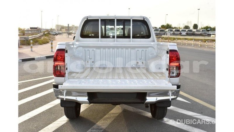 Big with watermark toyota hilux bengo province import dubai 7708