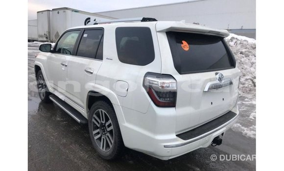 Comprar Importar Toyota 4Runner Branco Carro em Import - Dubai em Bengo Province Comprar Importar Toyota 4Runner Branco Carro em Import - Dubai em Bengo Province
