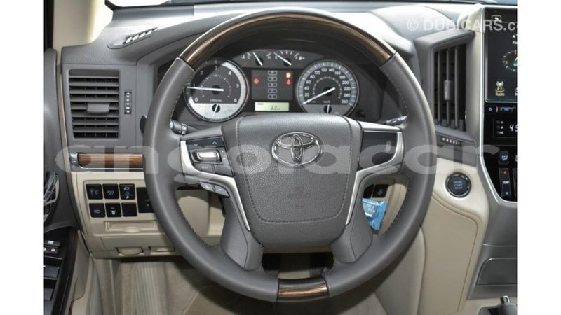 Big with watermark toyota land cruiser bengo province import dubai 7716