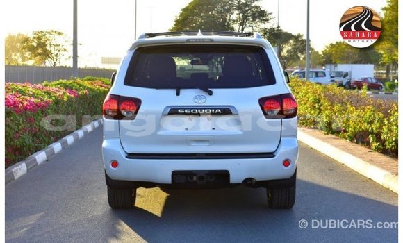 Buy Import Toyota Sequoia White Car in Import - Dubai in Bengo Province Buy Import Toyota Sequoia White Car in Import - Dubai in Bengo Province