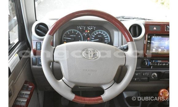 Buy Import Toyota Land Cruiser Other Car in Import - Dubai in Bengo Province Buy Import Toyota Land Cruiser Other Car in Import - Dubai in Bengo Province