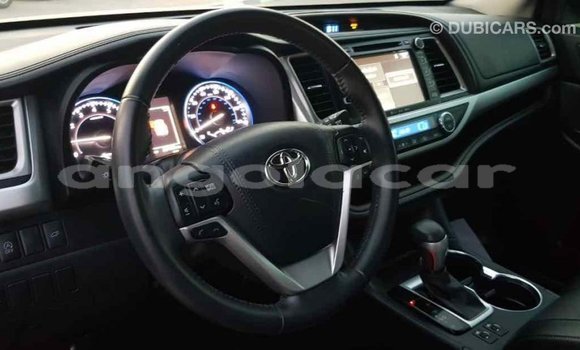 Comprar Importar Toyota Highlander Outro Carro em Import - Dubai em Bengo Province Comprar Importar Toyota Highlander Outro Carro em Import - Dubai em Bengo Province