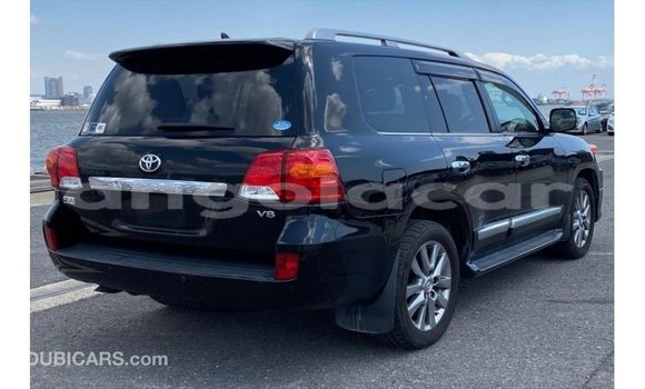 Comprar Importar Toyota Land Cruiser Preto Carro em Import - Dubai em Bengo Province Comprar Importar Toyota Land Cruiser Preto Carro em Import - Dubai em Bengo Province