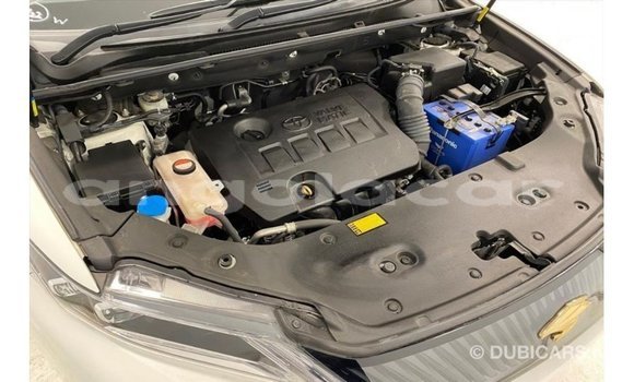 Comprar Importar Toyota Harrier Branco Carro em Import - Dubai em Bengo Province Comprar Importar Toyota Harrier Branco Carro em Import - Dubai em Bengo Province