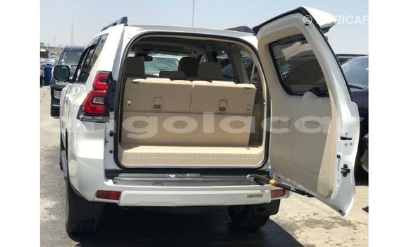 Comprar Importar Toyota Prado Branco Carro em Import - Dubai em Bengo Province Comprar Importar Toyota Prado Branco Carro em Import - Dubai em Bengo Province