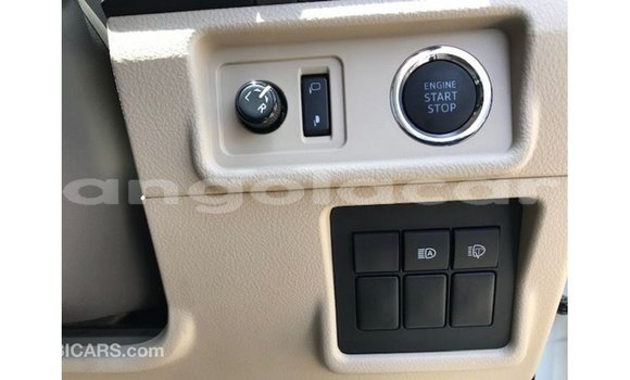 Comprar Importar Toyota Prado Branco Carro em Import - Dubai em Bengo Province Comprar Importar Toyota Prado Branco Carro em Import - Dubai em Bengo Province