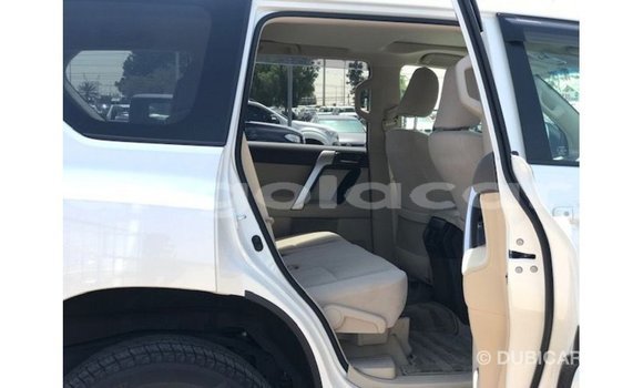 Comprar Importar Toyota Prado Branco Carro em Import - Dubai em Bengo Province Comprar Importar Toyota Prado Branco Carro em Import - Dubai em Bengo Province