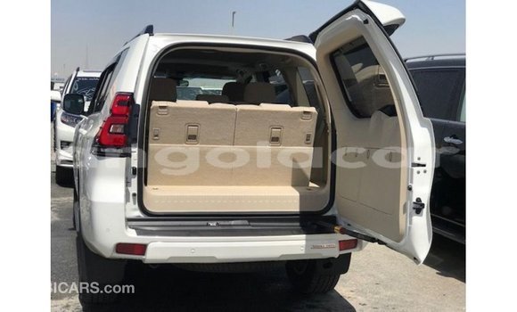 Comprar Importar Toyota Prado Branco Carro em Import - Dubai em Bengo Province Comprar Importar Toyota Prado Branco Carro em Import - Dubai em Bengo Province