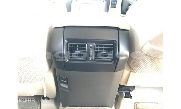 Comprar Importar Toyota Prado Branco Carro em Import - Dubai em Bengo Province Comprar Importar Toyota Prado Branco Carro em Import - Dubai em Bengo Province
