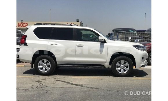 Comprar Importar Toyota Prado Branco Carro em Import - Dubai em Bengo Province Comprar Importar Toyota Prado Branco Carro em Import - Dubai em Bengo Province