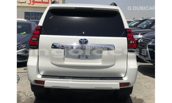 Comprar Importar Toyota Prado Branco Carro em Import - Dubai em Bengo Province Comprar Importar Toyota Prado Branco Carro em Import - Dubai em Bengo Province