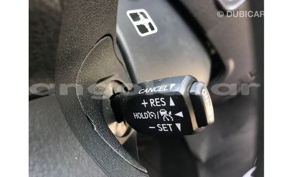 Comprar Importar Toyota Prado Branco Carro em Import - Dubai em Bengo Province Comprar Importar Toyota Prado Branco Carro em Import - Dubai em Bengo Province