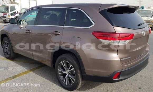 Comprar Importar Toyota Highlander Marrom Carro em Import - Dubai em Bengo Province Comprar Importar Toyota Highlander Marrom Carro em Import - Dubai em Bengo Province